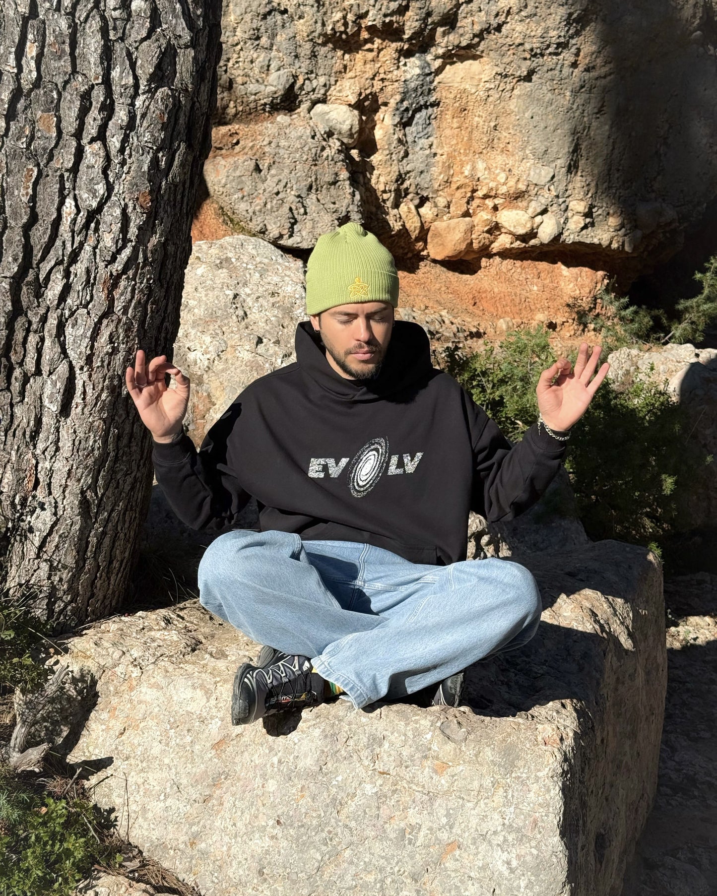 *EVOLV* HEAVYWEIGHT HOODIE