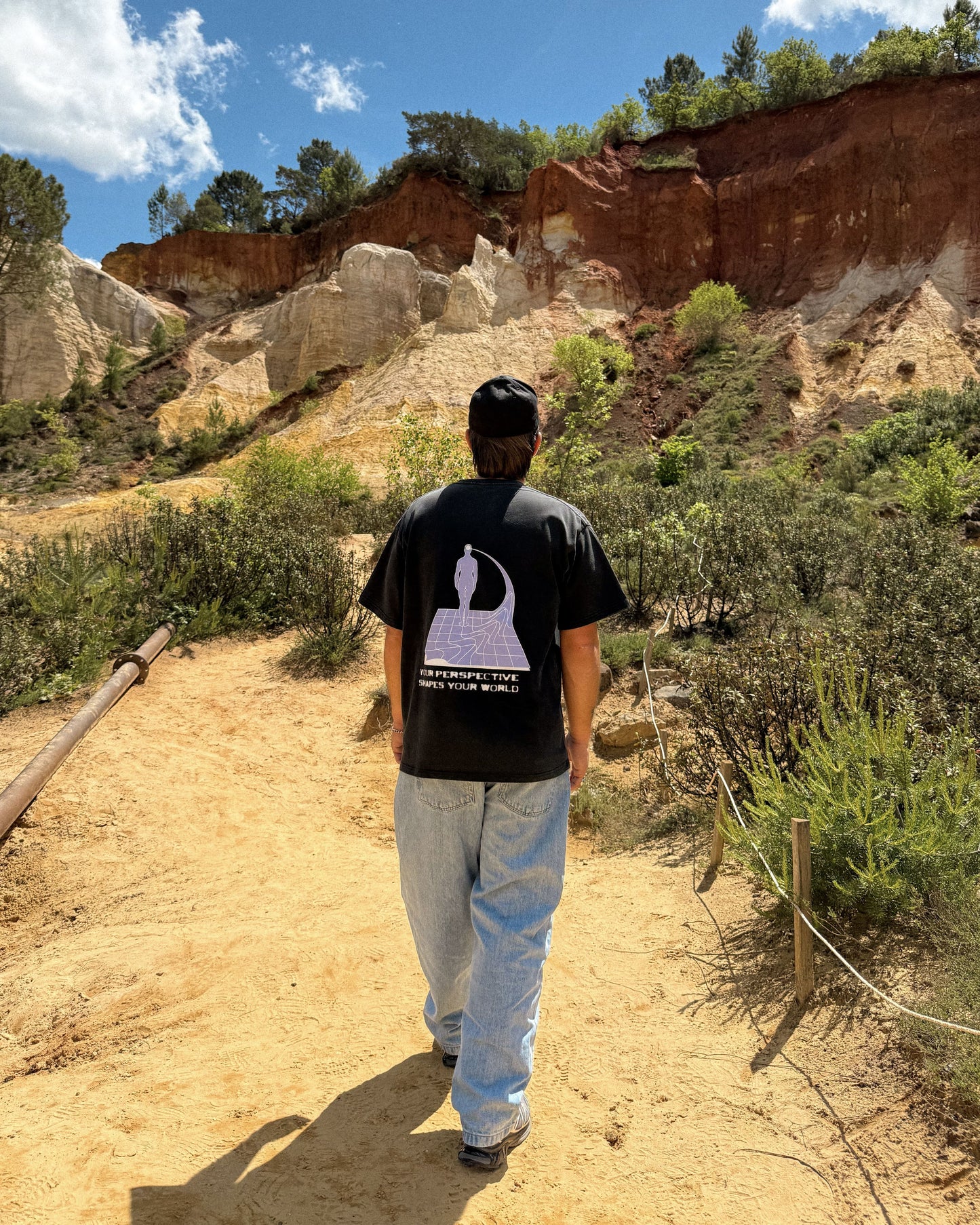 CLASSIC TEE *PERSPECTIVE*