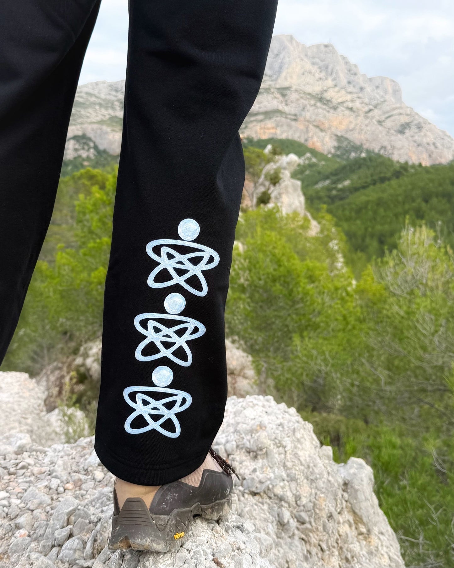 *LIQUID LOGO* SWEAT PANT