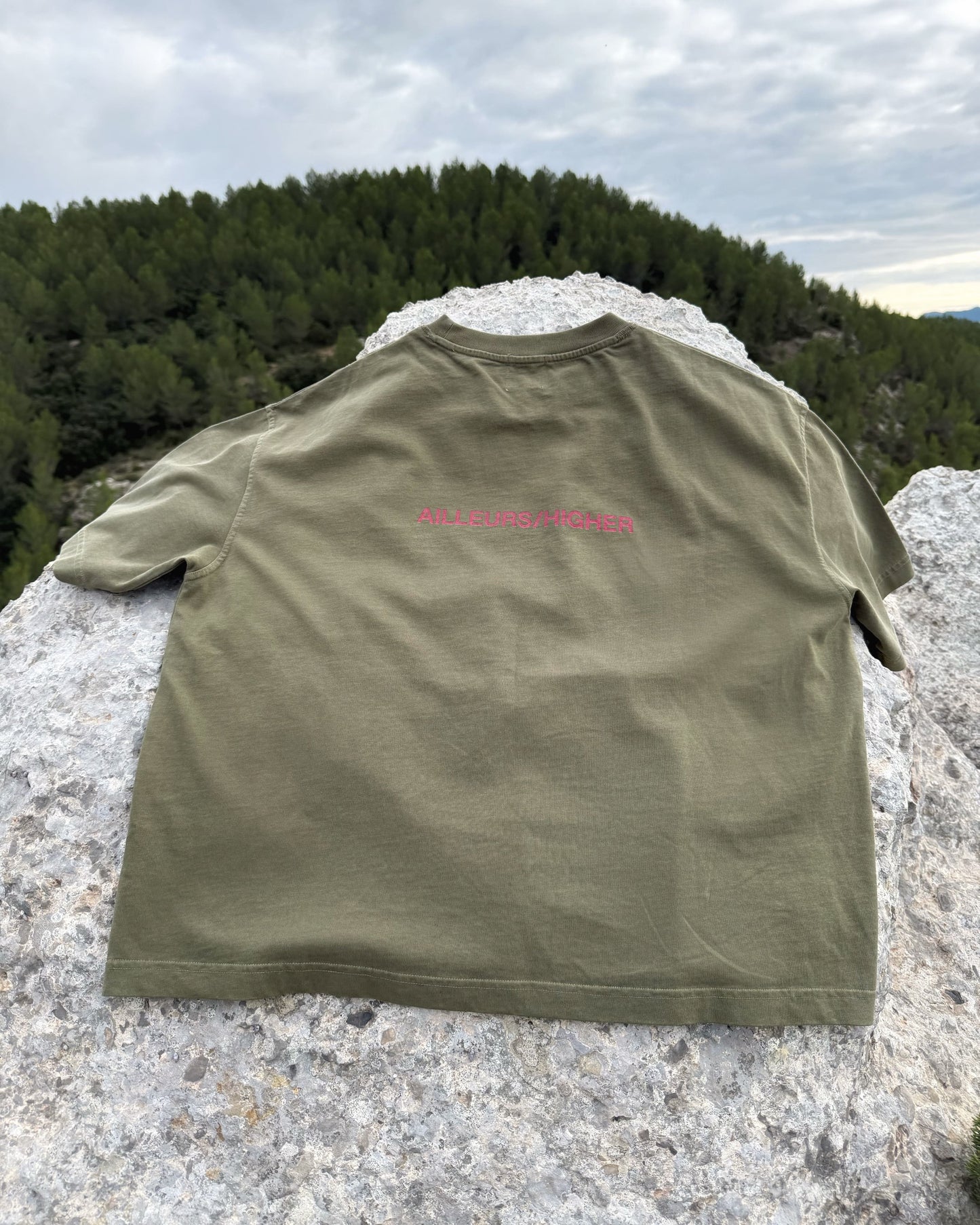 *KARMA* BOXY CROPPED TEE